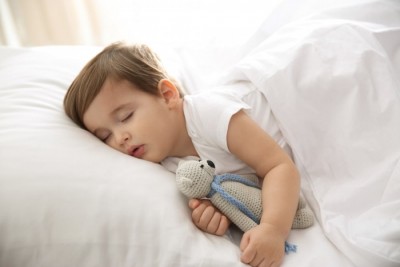 Apneea de somn la copii: ce este, cum se manifestă și care este cel mai eficient tratament