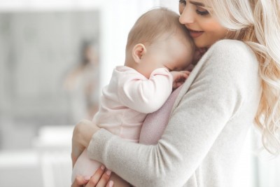 Trucuri simple prin care îți poți liniști cu ușurință bebelușul